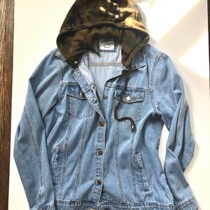 Denim Jacket with removable camouflage print hood